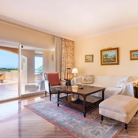 Hacienda Elviria Garden, Apartman